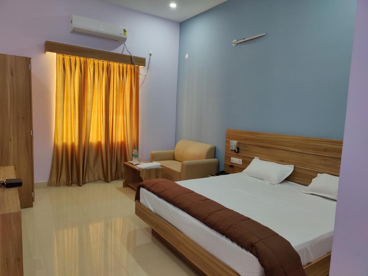 Hr Garden Hotel Deoghar Bagian luar foto